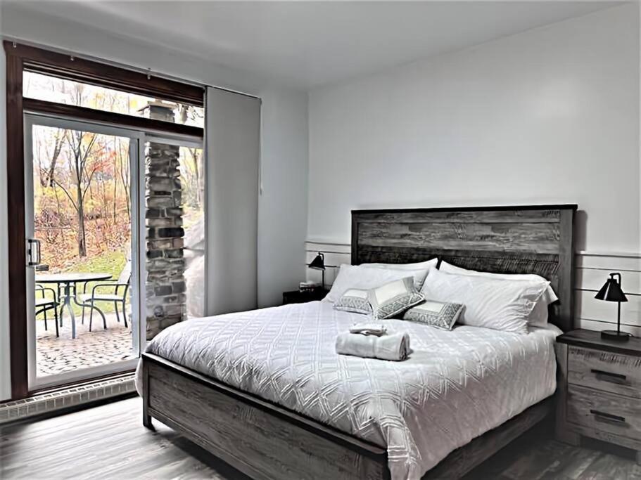 Tremblant Les Eaux 227-1 By Escapades Tremblant Apartment Mont-Tremblant Ngoại thất bức ảnh